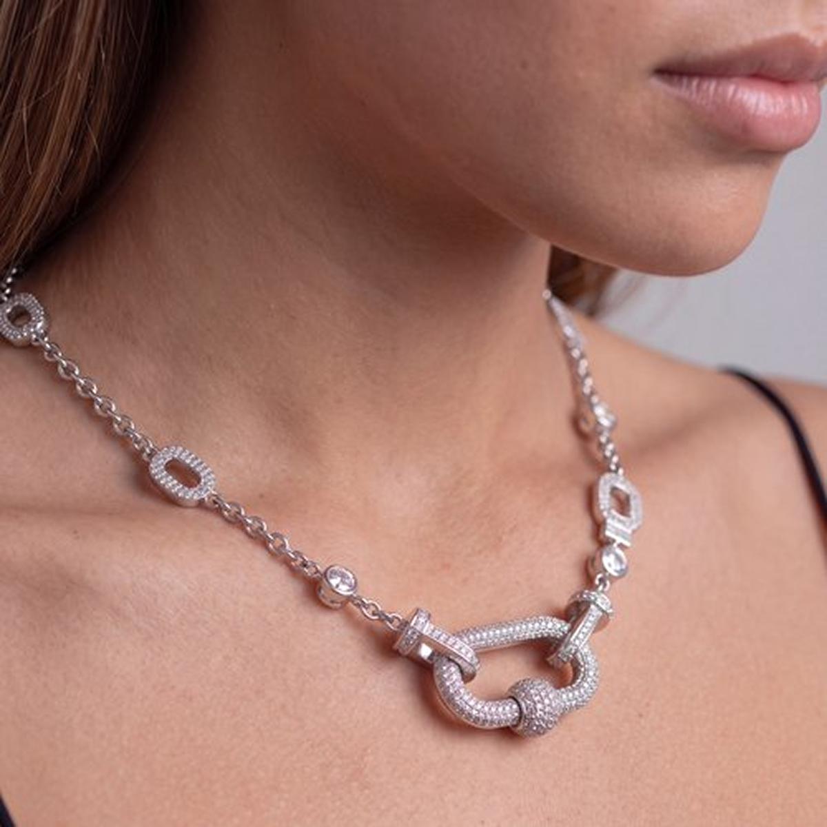 Liané | Pavé Link Necklace