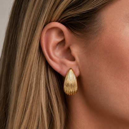 Liané | Fluted Drop Earrings